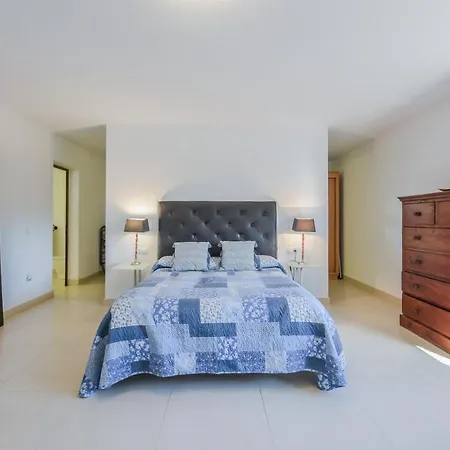 Holiday home Mirzolita