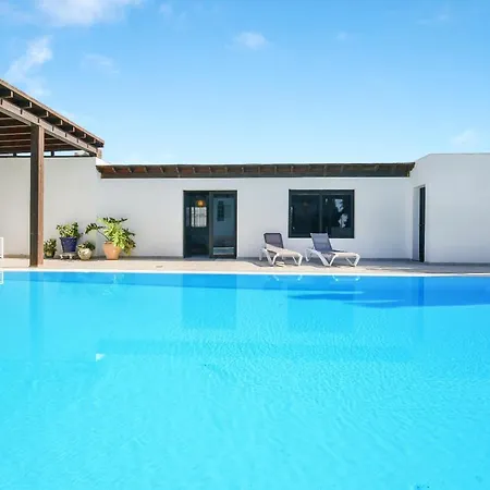 Mirzolita Holiday home Nazaret